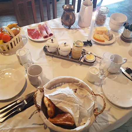 Frühstückspension Les Pierres Davelie 3*